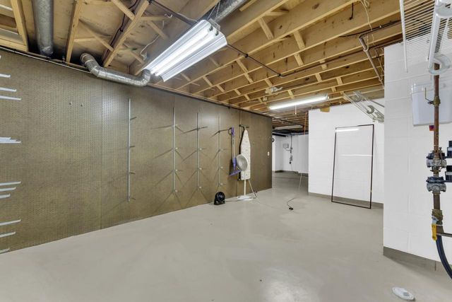 N65W15278 Blue Heron DRIVE, Menomonee Falls, WI 53051