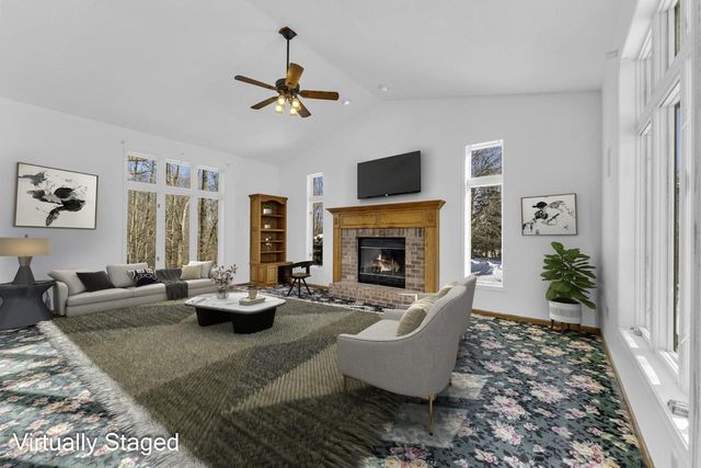 N65W15278 Blue Heron DRIVE, Menomonee Falls, WI 53051