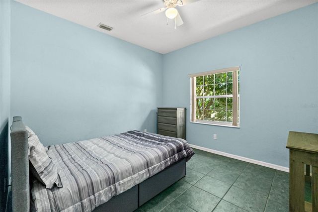 28 MONTAUK LANE, Palm Coast, FL 32164