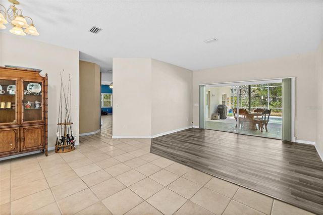 28 MONTAUK LANE, Palm Coast, FL 32164