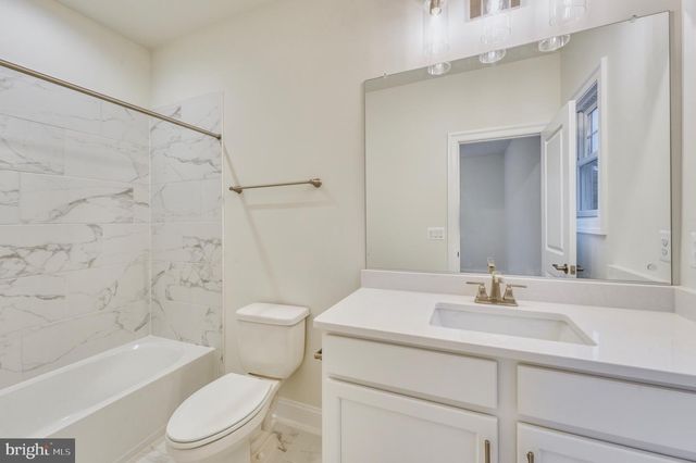2236 LAUREL RIDGE RD, Vienna, VA 22181