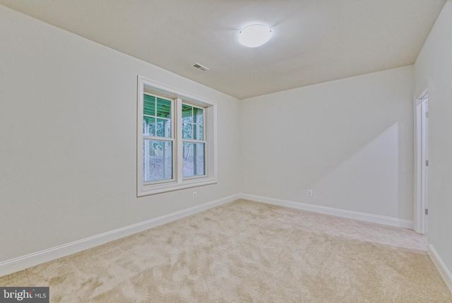2236 LAUREL RIDGE RD, Vienna, VA 22181