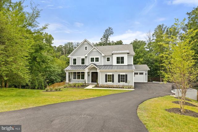 2236 LAUREL RIDGE RD, Vienna, VA 22181
