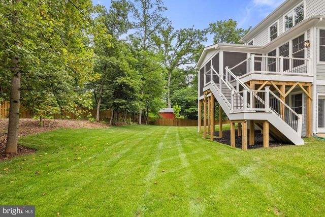 2236 LAUREL RIDGE RD, Vienna, VA 22181