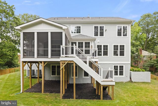 2236 LAUREL RIDGE RD, Vienna, VA 22181