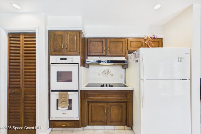 215 Sand Pine Road, Indialantic, FL 32903