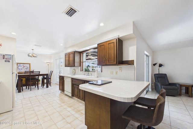 215 Sand Pine Road, Indialantic, FL 32903