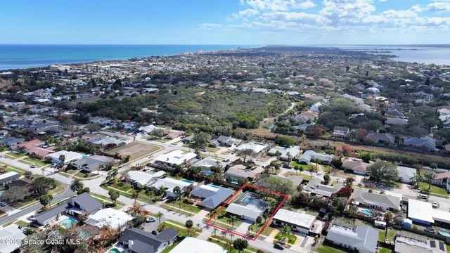 215 Sand Pine Road, Indialantic, FL 32903