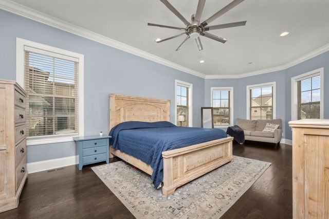 1728 North Side Dr, Murfreesboro, TN 37130