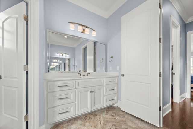 1728 North Side Dr, Murfreesboro, TN 37130