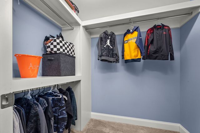 1728 North Side Dr, Murfreesboro, TN 37130