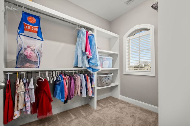 1728 North Side Dr, Murfreesboro, TN 37130