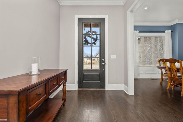 1728 North Side Dr, Murfreesboro, TN 37130