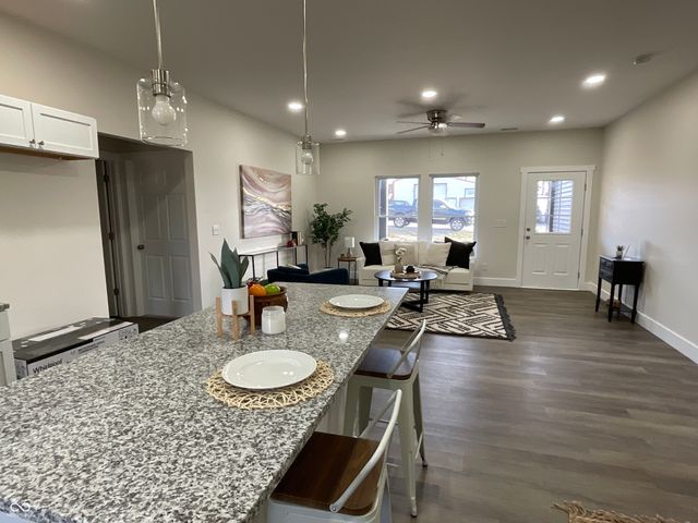 17 Sunnyside Lane, Spencer, IN 47460