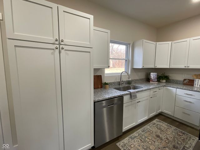 17 Sunnyside Lane, Spencer, IN 47460