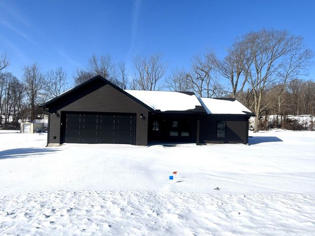 17 Sunnyside Lane, Spencer, IN 47460
