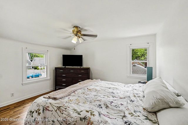 1927 Cooper Avenue, Lansing, MI 48910