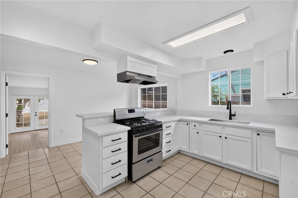 3731 W 118th, Hawthorne, CA 90250 — photo 4