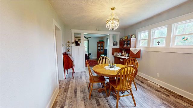 13972 E Nighthawk Road, Nevada, MO 64772