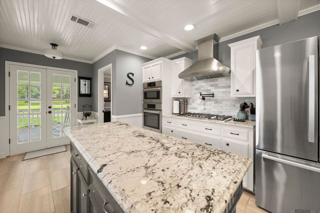 17713 Coffee Rd, Baton Rouge, LA 70817