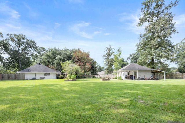 17713 Coffee Rd, Baton Rouge, LA 70817