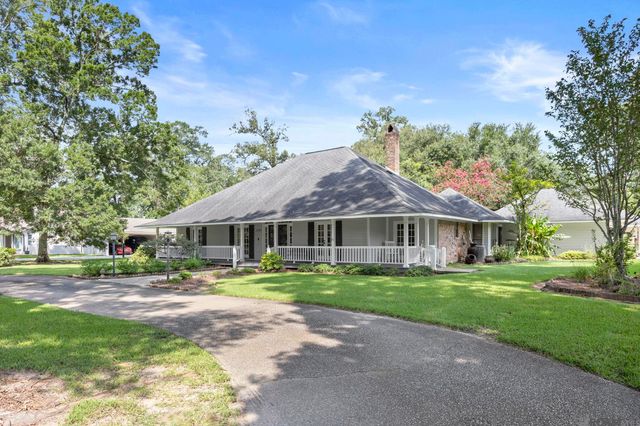 17713 Coffee Rd, Baton Rouge, LA 70817