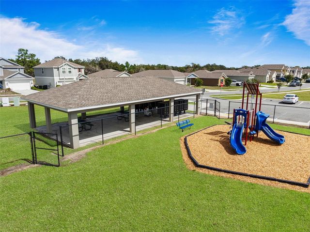 942 JACKSON AVENUE, Davenport, FL 33837