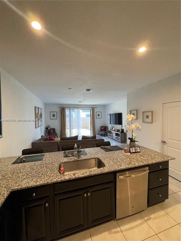 10890 SW 235th St 1, Homestead, FL 33032