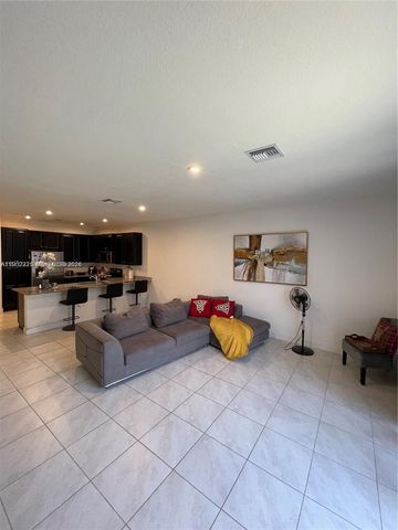 10890 SW 235th St 1, Homestead, FL 33032