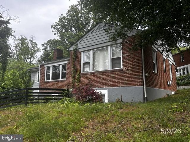 5506 SHAWNEE DR, Oxon Hill, MD 20745