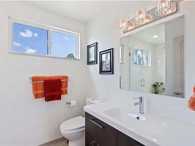 4601 Kitty Ave B, Austin, TX 78721