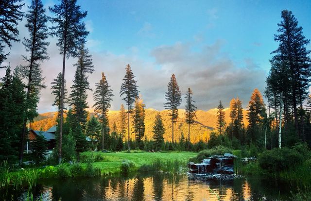 500 Wild Swan Trail, Bigfork, MT 59911
