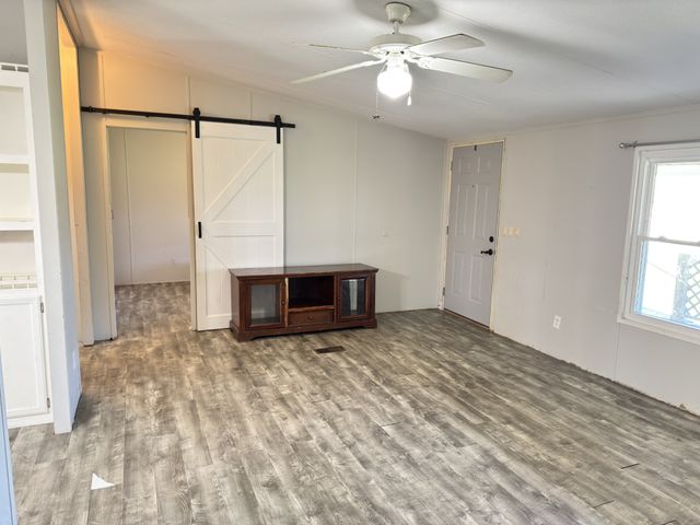 10028 Old Alto Hwy, Decherd, TN 37324