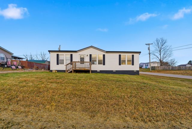 182 Boardwalk, Morehead, KY 40351