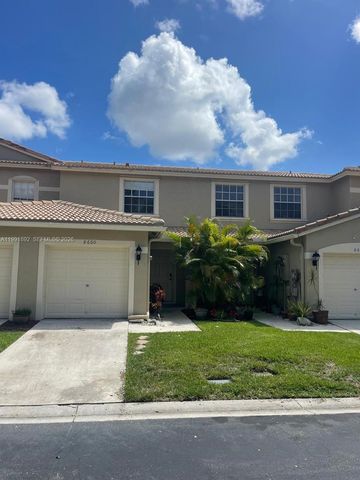8530 W Southgate Shores Cir 1, Tamarac, FL 33321