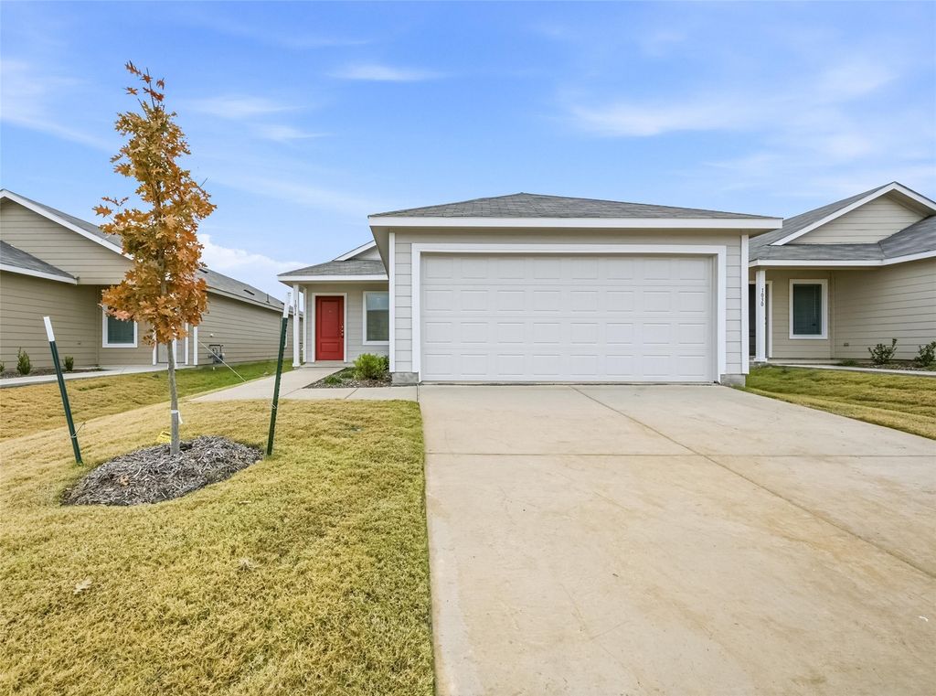 1034 Raintree Road, Princeton, TX 75407