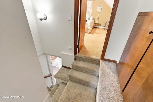 2 Helen Avenue, Freehold, NJ 07728