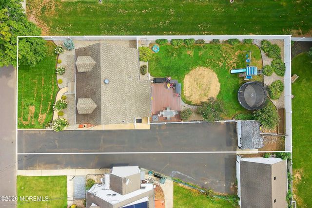 2 Helen Avenue, Freehold, NJ 07728