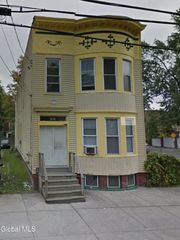 88 Ontario Street, Albany, NY 12206