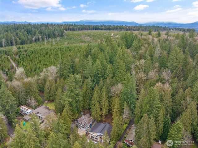 3866 E Ames Lake Drive NE, Redmond, WA 98053