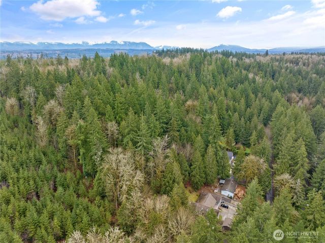 3866 E Ames Lake Drive NE, Redmond, WA 98053