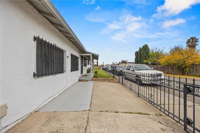 7701 39th, Sacramento, CA 95824