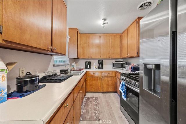 7701 39th, Sacramento, CA 95824