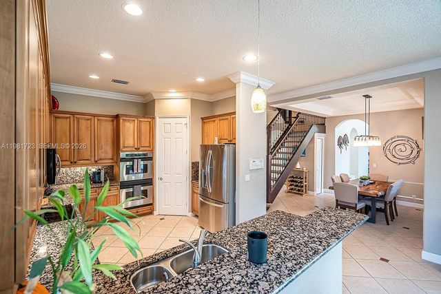 3182 SW 189th Ave, Miramar, FL 33029