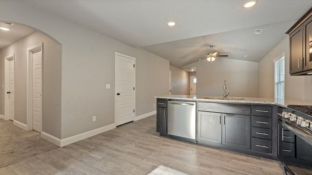 6005 NW Hoover Street, Bentonville, AR 72713