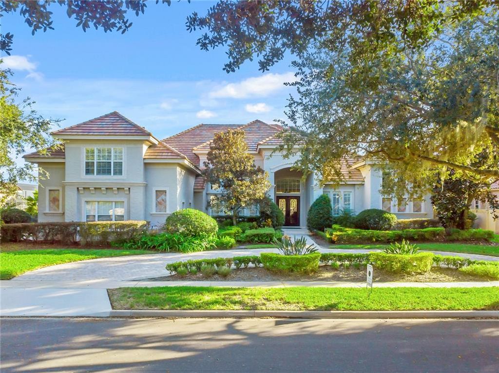 Image 3 of property listing at 9245 SOUTHERN BREEZE DRIVE, Orlando, FL 32836