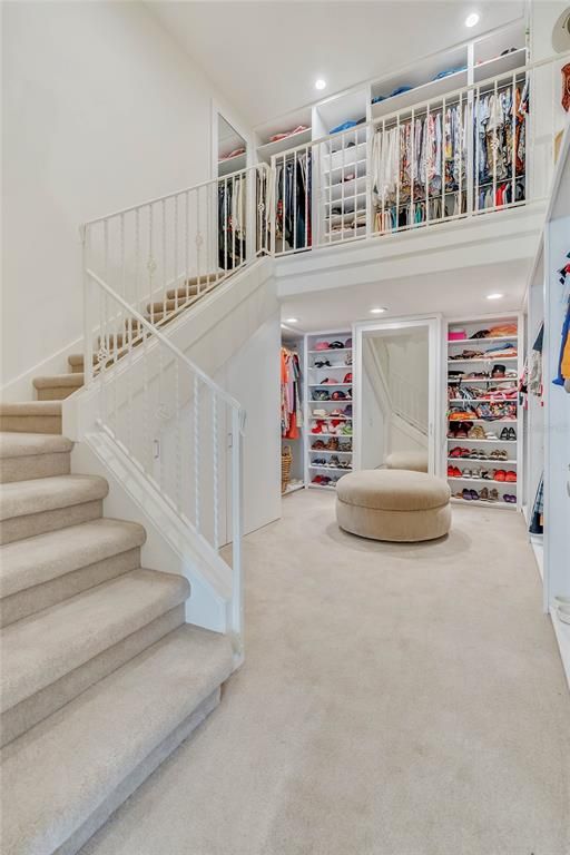 Image 38 of property listing at 9245 SOUTHERN BREEZE DRIVE, Orlando, FL 32836