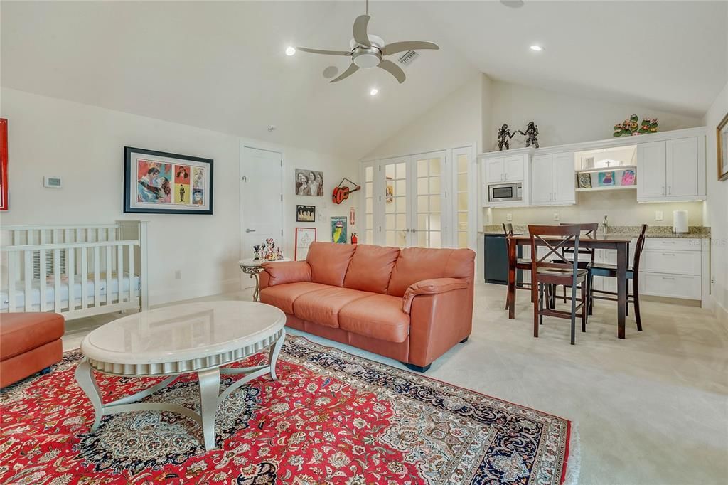 Image 39 of property listing at 9245 SOUTHERN BREEZE DRIVE, Orlando, FL 32836