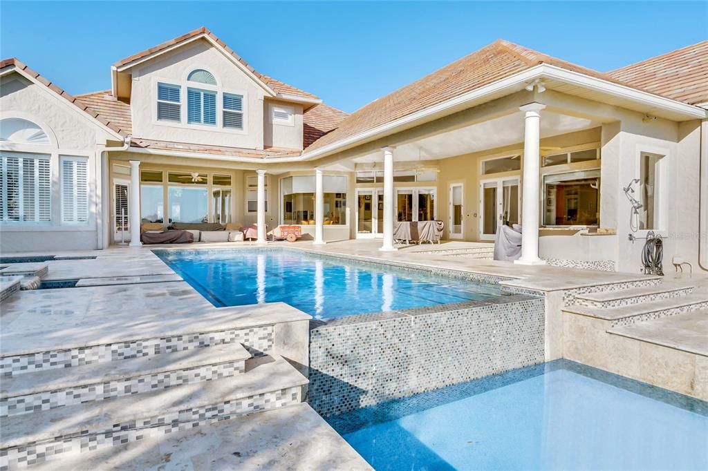 Image 57 of property listing at 9245 SOUTHERN BREEZE DRIVE, Orlando, FL 32836