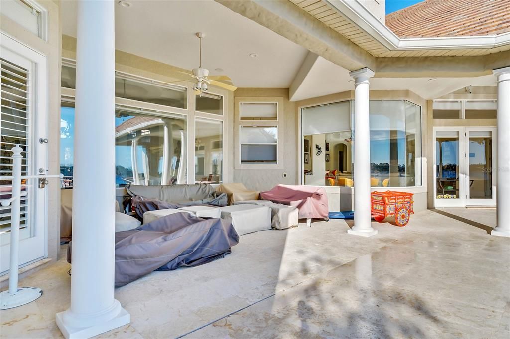 Image 59 of property listing at 9245 SOUTHERN BREEZE DRIVE, Orlando, FL 32836